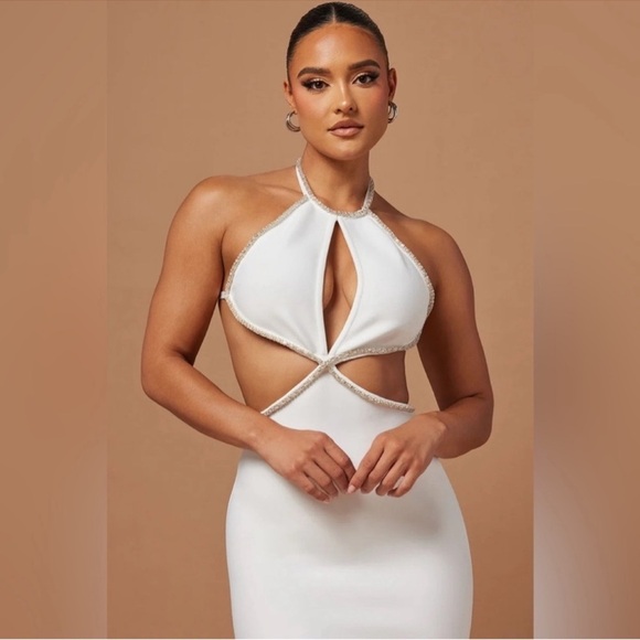 New NWT Fashion Nova Vivica Embellished Maxi Dress in White Size XL - Picture 4 of 6